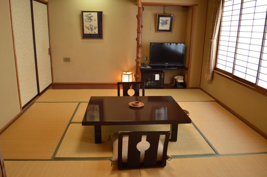 Yumotoya Hotel Matsumoto Værelse billede